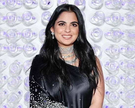 Indian Billionaire Isha Ambani Wore the Met Gala's Most Extravagant 481.42-Carat Diamond Necklace