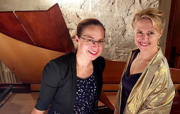 Letní noci – Monika Knoblochová, Dagmar Šašková, 9. října 2022 (zdroj Café crème)