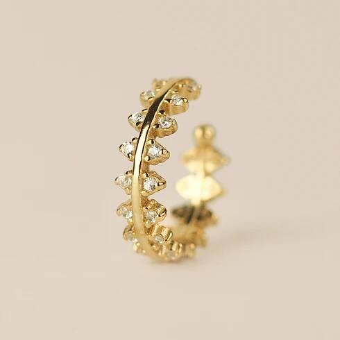 Ear cuff Korunka se zirkony