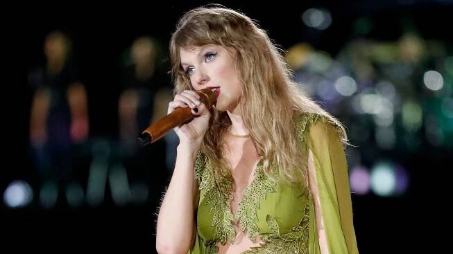 Taylor Swift Had a Pointed Message for Fans at First Eras Tour Show Post-Breakup Reports