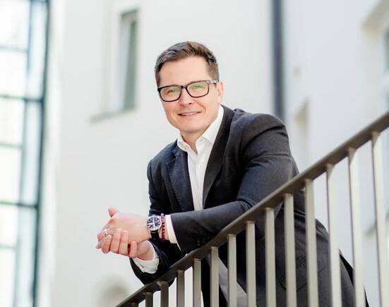 Češi kupují byty u moře i ve městech. Léto startuje novou vlnu zájmu o nemovitosti v zahraničí - Transport Minutes ®