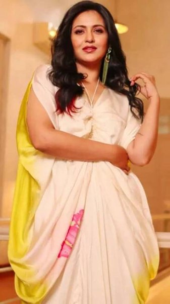 Priyanka Sarkar radiates classic grace through her effortless charm