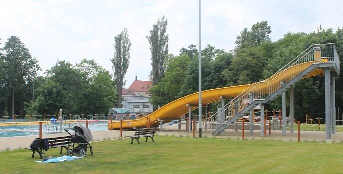 O příspěvky na volný čas měli vyškovští důchodci zájem. Letos budou na řadě děti