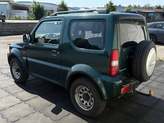 Suzuki Jimny, 1.3i 63kW 4x4 nová STK