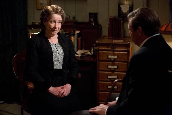 Phyllis Logan (as Mrs Hughes): Evening uniform Season 3 and 4, Various Episodes 4 image 2 - © Carnival Film & Television Limited