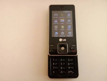 Telefon - LG - KC550 - Mobily a chytrá elektronika