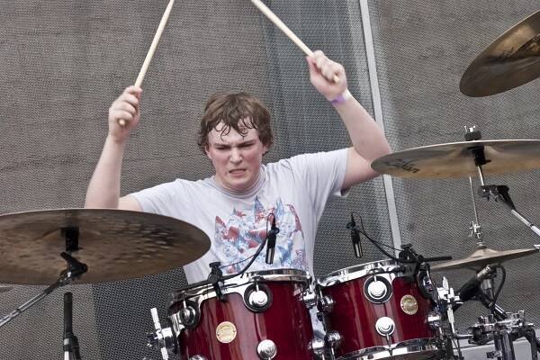 Mike Byrne (drummer) - Wikipedia