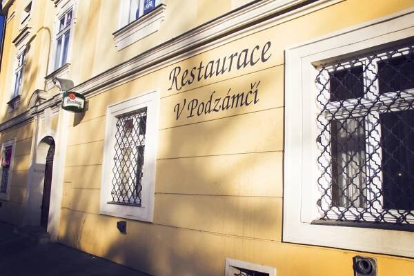 Restaurace V Podzámčí - restaurace Holešov