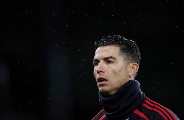 Ronaldo není na prodej, pokud jej ovšem někdo chce. Manchester má svázané ruce