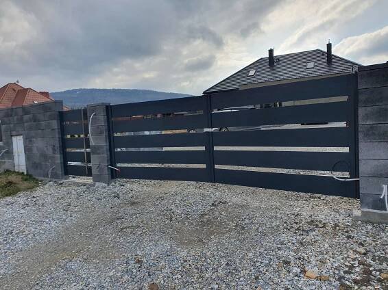 Ogrodzenia i okiennice – aluminium | Galeria zdjęć. Persiane - lamella
