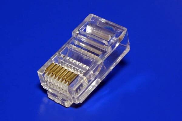Konektor RJ45 kat. 5e nestíněný, na drát, 1ks