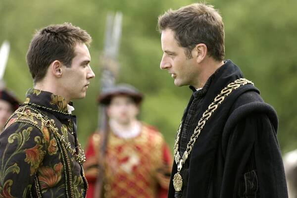 Tudorovci - Chladnokrevně - Z filmu - Jonathan Rhys Meyers, Jeremy Northam