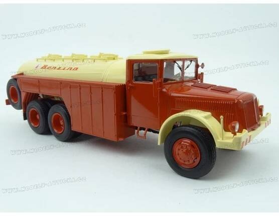 Tatra 111 C Cisterna Benzina 1958, Premium ClassiXXs 1:43