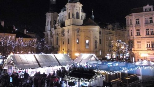 vánoční trhy staroměstské náměstí zná snad každý Čech