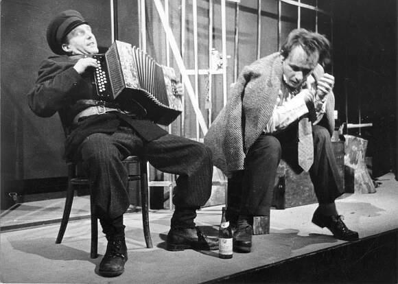 Ladislav Smoček: BLUDIŠTĚ