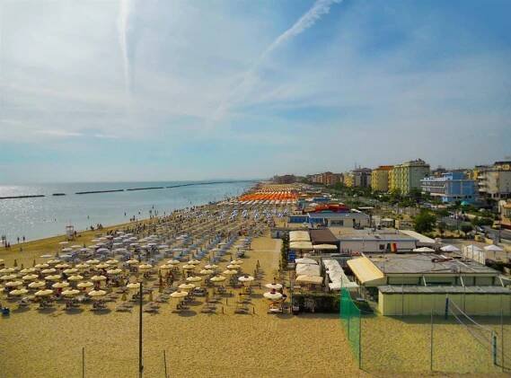 Školní zájezd do Itálie (Rimini) | Hotel Massimo*** | Kapitánův denník