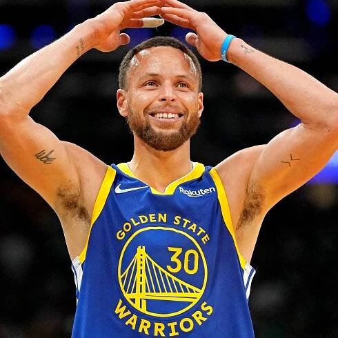 5. Stephen Curry - Top 25 nejlépe placených sportovců světa