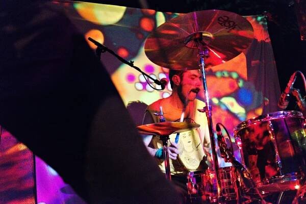 Weird Omen + Jeff Clarke