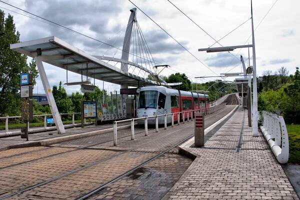 Hlubočepy - tram stop