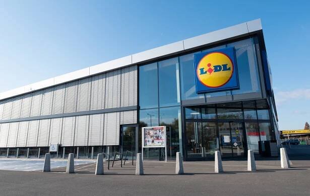 Ako ušetriť na dvoch dôležitých produktoch desiatky eur ročne? Lidl výrazne znížil ich cenu