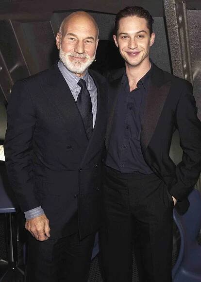 Actors Patrick Stewart and Tom Hardy attend the UK film premiere of "Star Trek Nemesis" at the Leicester Square Odeon on December 17, 2002 in London. 