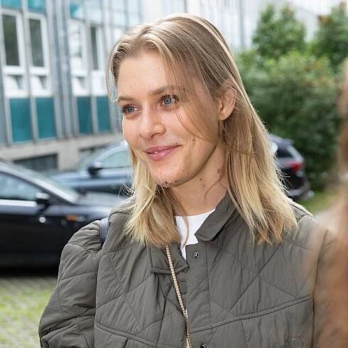 Kateřina Klausová si rozsekla bradu.