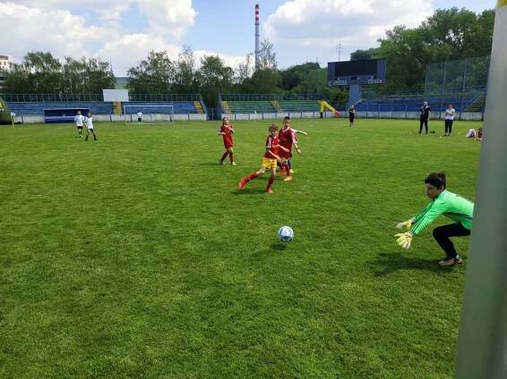 Bratislavská ZŠ Tbiliská 4 je prvým finalistom Majstrovstiev Slovenska v 23. ročníku McDonald's Cupu - McDonaldsCup