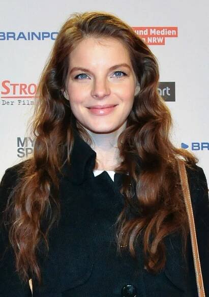 File:Yvonne Catterfeld.jpg - Wikimedia Commons