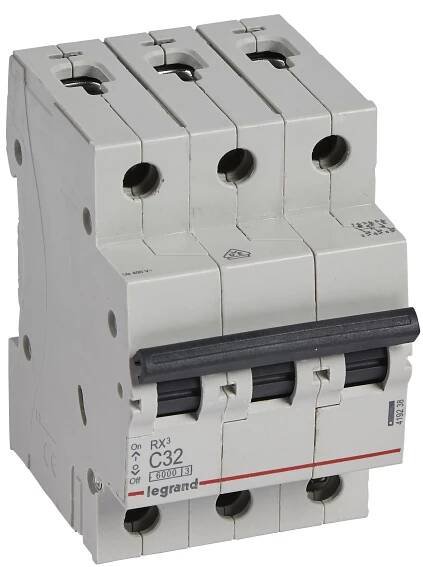 LEGRAND Jistič 32C/3 419238 RX3 6kA