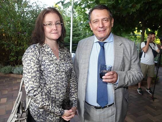 Paroubkova prázdná židle: Manželka onemocněla a já nechtěl sám. Sledovat to byla ztráta času!