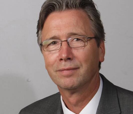 Thomas W. Ebbesen portrait photo
