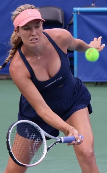 Soubor:Danielle Collins (2023 DC Open) 13.jpg