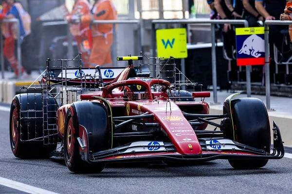 GALÉRIA: McLaren získal vytúžený pohár. Záver sezóny sa niesol v znamení rozlúčky Hamiltona