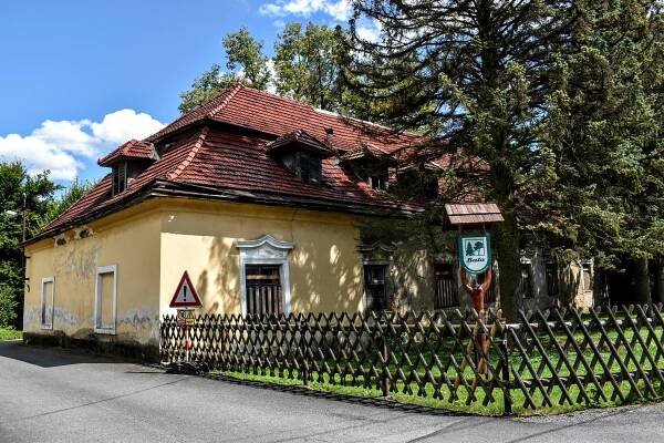 Loučka (zámek)