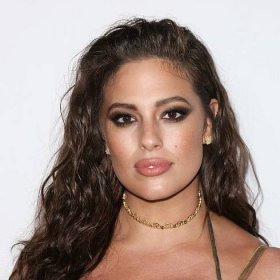 Ashley Graham Did A Nude Shoot On *America's Next Top Model* And Showed Everyone Exactly How It's Done