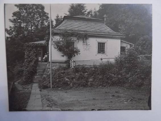 LUHAČOVICE 6. - MUZEUM SLOVÁCKÉ ZÁLESÍ,ASI 30.LÉTA,12 X 9 CM,ZLÍN