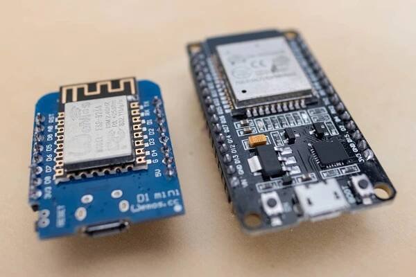 ESP8266 a ESP32 - záloha a nahrání nového firmware pomocí esptool - blog.vyoralek.cz