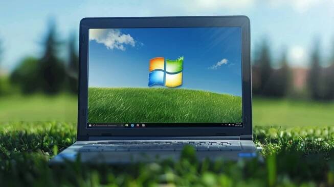 Dotykový MacBook s Windows XP: nic divnějšího už dnes neuvidíte