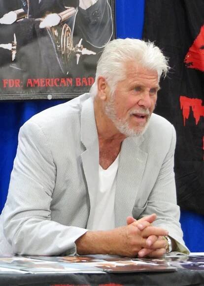 Barry Bostwick