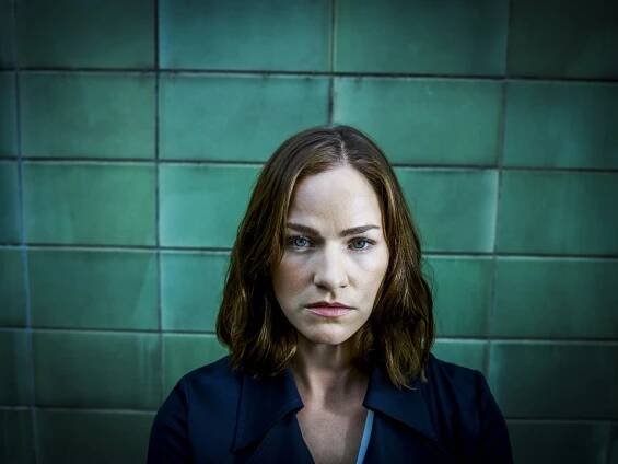 Kelly Overton - Legenda - Série 2 - Promo