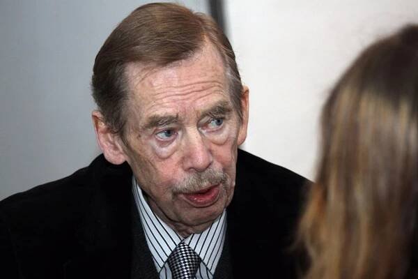 Václav Havel, symbol pádu totality, by dnes oslavil šestasedmdesátiny
