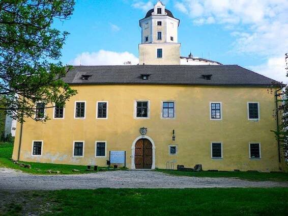 Hrad Malenovice - Zlín, Východní Morava | Regiontourist.cz