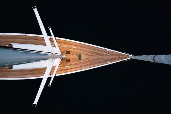 John Pawson - B60 Sloop