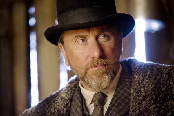 THE HATEFUL EIGHT, Tim Roth, 2015. ph: Andrew Cooper / © The Weinstein Company / courtesy Everett Collection