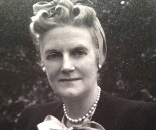 Clementine Churchill Biography - Facts, Childhood, Family Life & Achievements