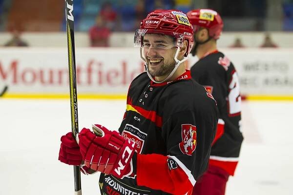 Mountfield HK, a.s. | Fotogalerie | Hráč | Lukáš Cingel