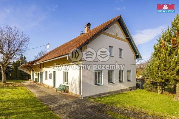 Prodej, Rodinný dům, 360 m2, Trnov