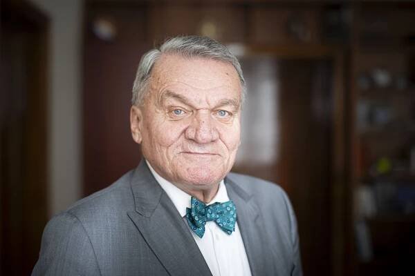Svoboda se léčil s černým kašlem, stejně chodil do práce. „Měl být v izolaci,“ říká hygiena