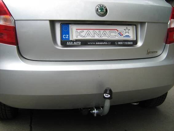Tažné zařízení Škoda Fabia HB, Fabia II HB Gália pevný čep 2 šrouby ze strany