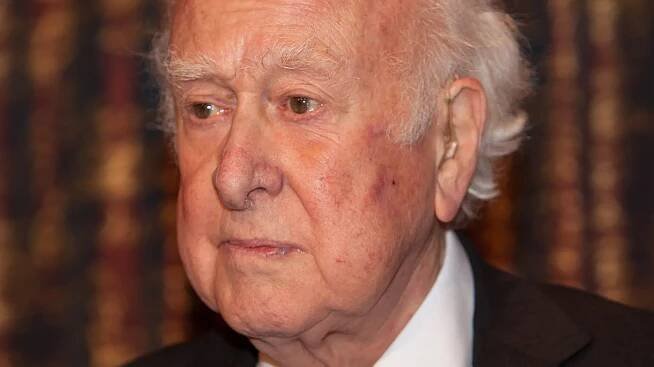 Zemřel nobelista Higgs, předpověděl „božskou částici“